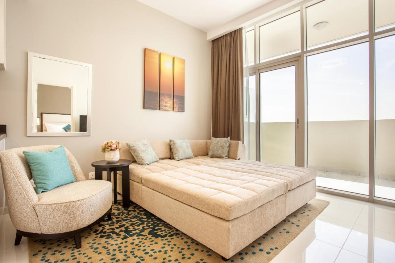 Staycae Holiday Homes - Tower 108 Dubai Dış mekan fotoğraf